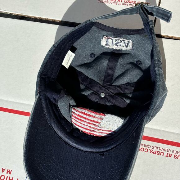 Gray & Red USA Men's Hat - Picture 4 of 4